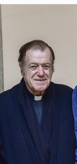 Il saluto della famiglia a Padre Michele: un padre per tutti